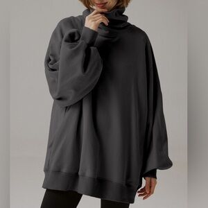 LIT Whisper Oversized Puffy Sleeve Turtleneck Black
